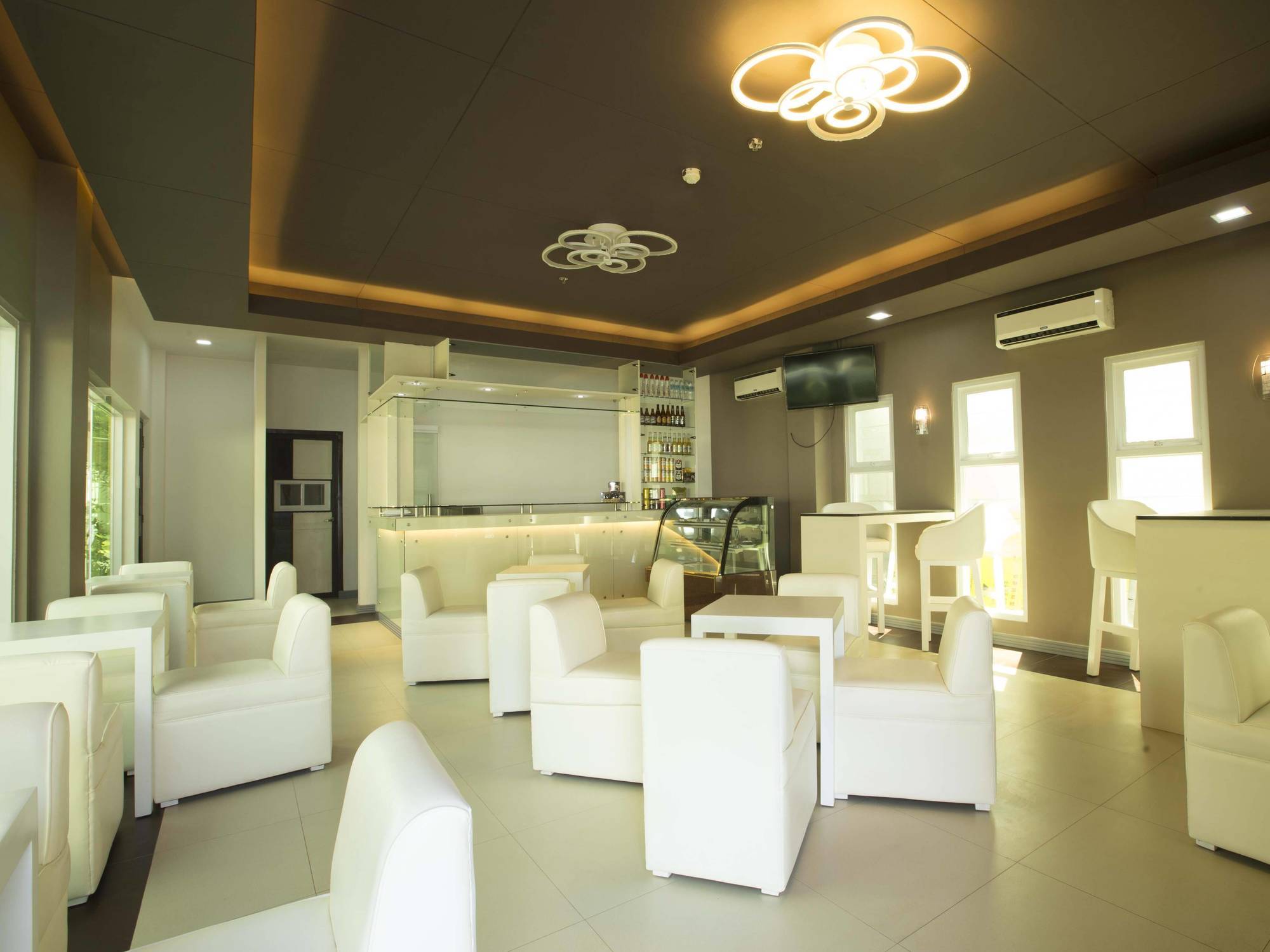 Lucky9平价酒店 Tagum 外观 照片